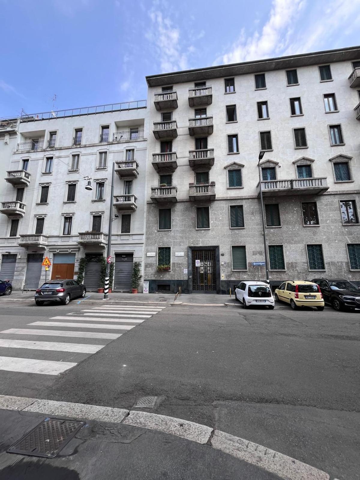 Atelier Grandi Apartment Милано Екстериор снимка
